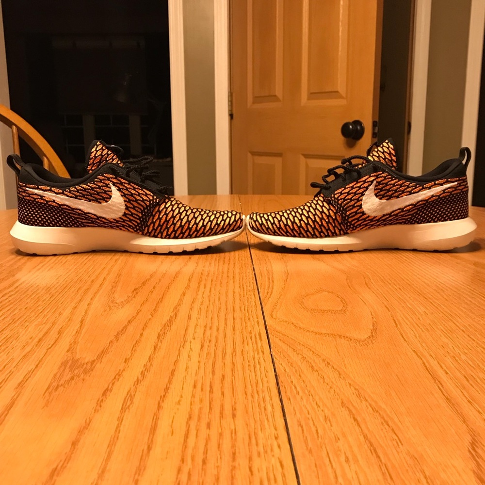 SOLD Nike Roshe NM Flynit orange volt. 11 - Picture 6 of 8